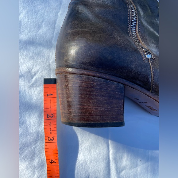 Moma western-style low boot. - Picture 8 of 11